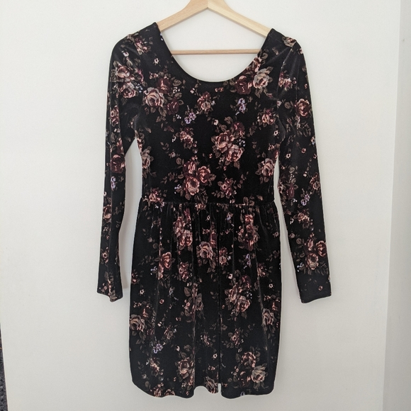 Velvet Baby Doll Dress Floral - Picture 9 of 11
